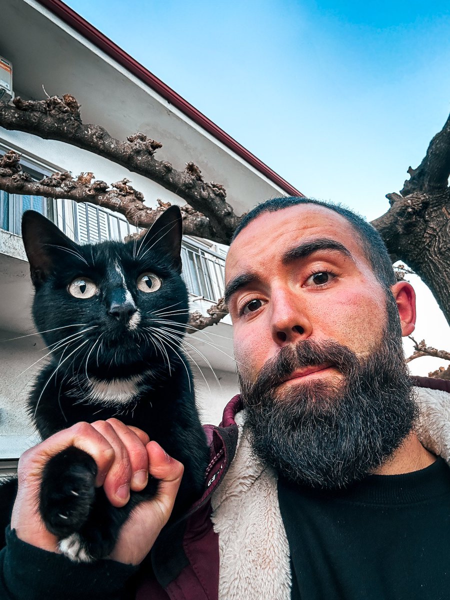 Gjør alle Nissan-forhandlere dette? : r/Nissan, image size:900x1200