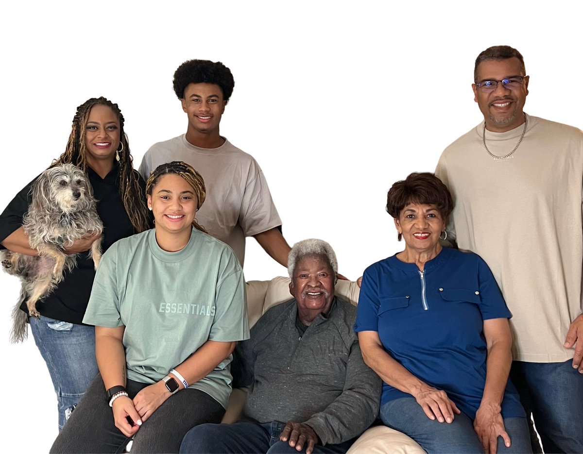 Miss you already Pop. Thank You for everything!!!  Truly a Blessing and Inspiration. Love our last family pic. RIP 🙏🏾❤️🙏🏾