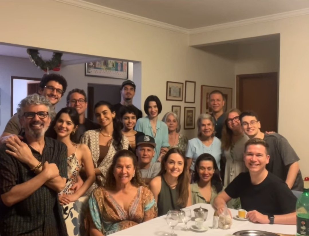 PortalRanu's tweet image. Manu Gavassi com a sua família no Natal ❤️