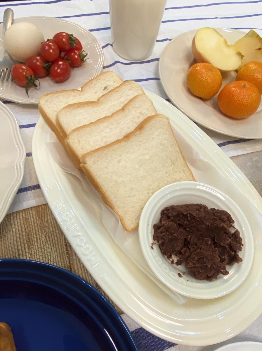Jnydui's tweet photo. Breakfast is my motivation to get up early! Food is the warmest healing, and a full day starts with breakfast🍞 https://t.co/iXyhSpK6hF