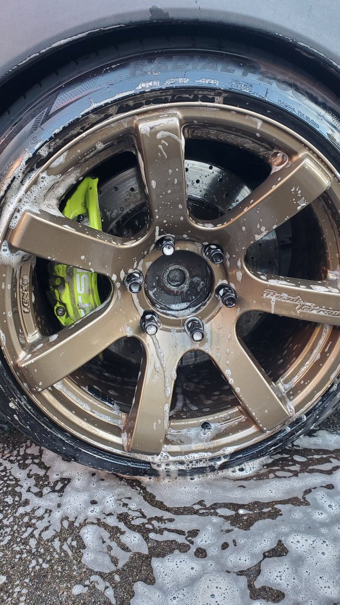 16sk_hi_low's tweet image. このくそ寒い中年内最後の洗車!
指ちぎれそう

#ハイエース
#シャコタン