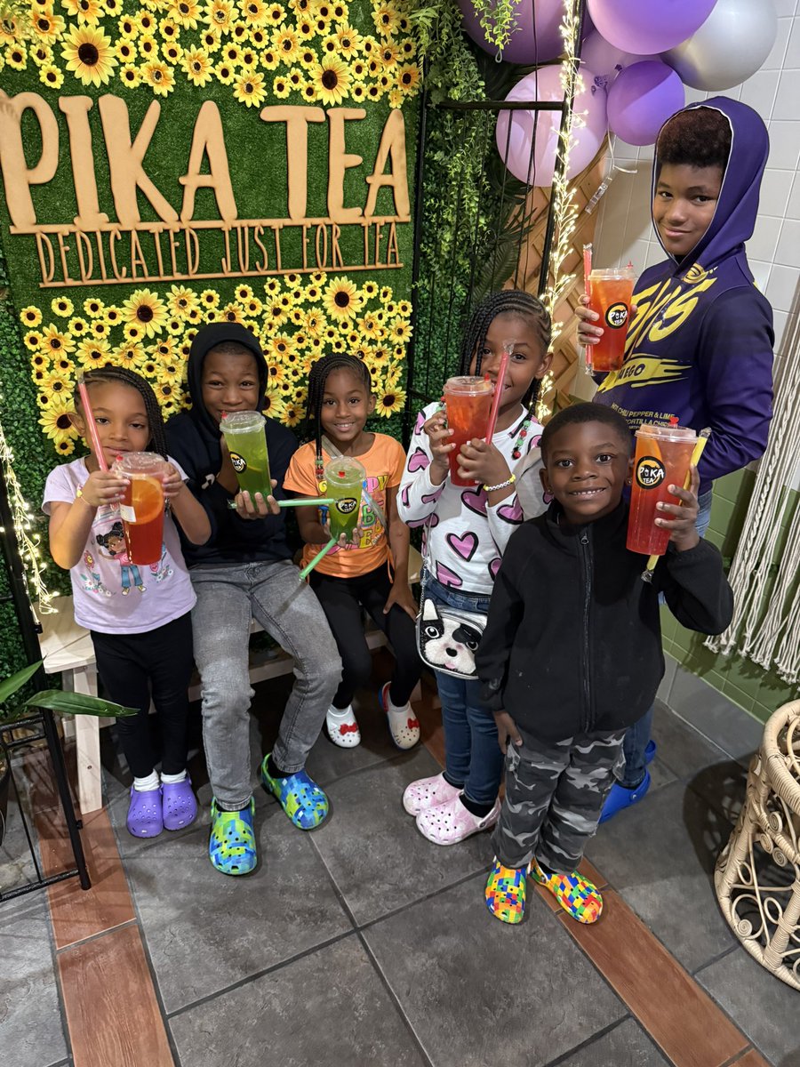 Coach Mel🍃 tweet media