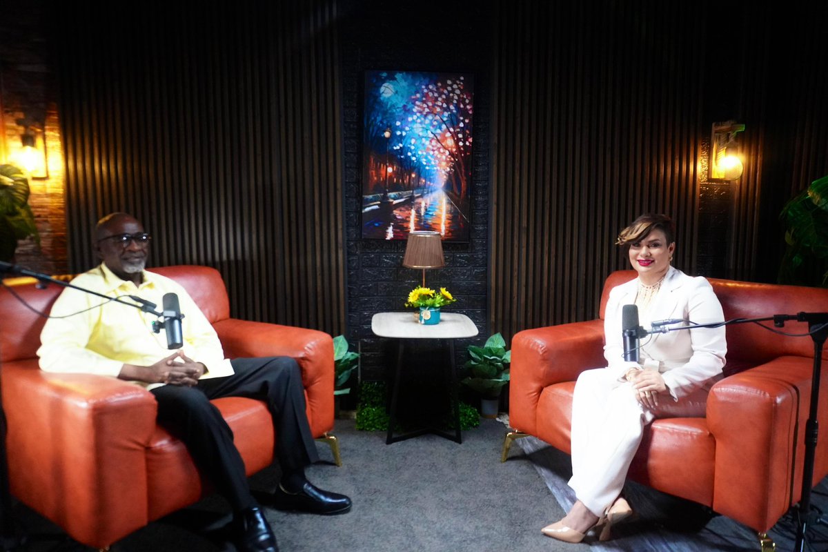 ConexionKeyla's tweet photo. 💥ESTE DOMINGO💥 #ConexiónConKeyla
Secretario General del Partido #FuerzaDelPueblo, Antonio Florián (Peñita)
#Podcast #Episodio #CCK3
#KeylaReyna🇩🇴 #Entrevista @AntonioFlorian_
@KeylaReyna04
🌟¡No te lo puedes perder!🌟
🗓️Domingo
🔥⏱️ 8:00pm🔥
🎥🔻YT @ Link en el perfil👆 https://t.co/TfS6ReAO6x