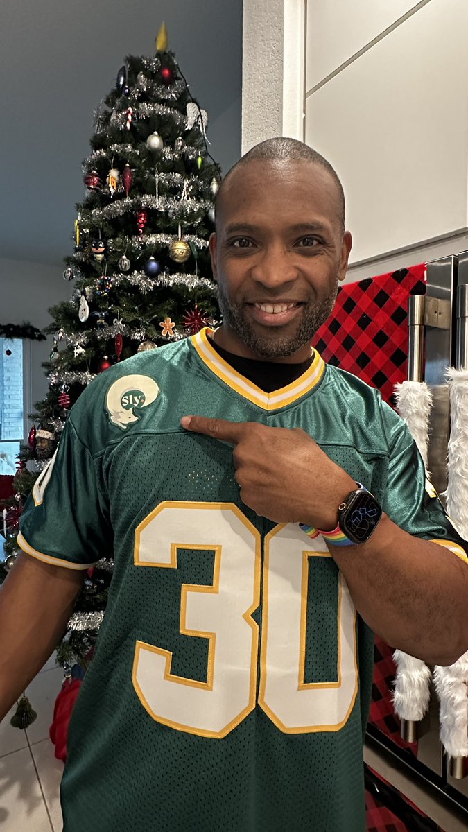 AG_GamersLounge's tweet image. Thank you to Dr. Tom &amp;amp; Dr. Amy with #sly! I appreciate the support since day one. #2025 will be great for all of us! #drinkonthesly🦊 #gametimepartner #ctrl #devourgo