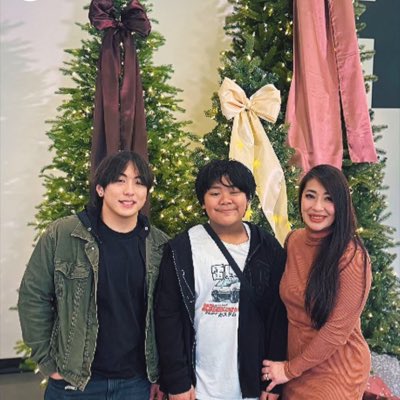 Groupw1Sue's tweet photo. #NewProfilePic https://t.co/JYyi3d0VX0