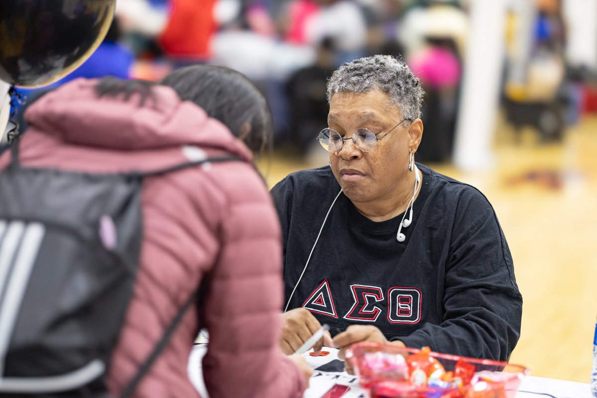 KeysEmpowers's tweet photo. At Historically Black Colleges and Universities, students are empowered to celebrate their culture, build lasting connections, and leave a legacy of excellence. HBCUs create a space where tradition and innovation come together, shaping future leaders for the world. https://t.co/klqeg9SlaS