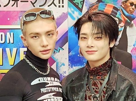 아 얼굴 좋은데