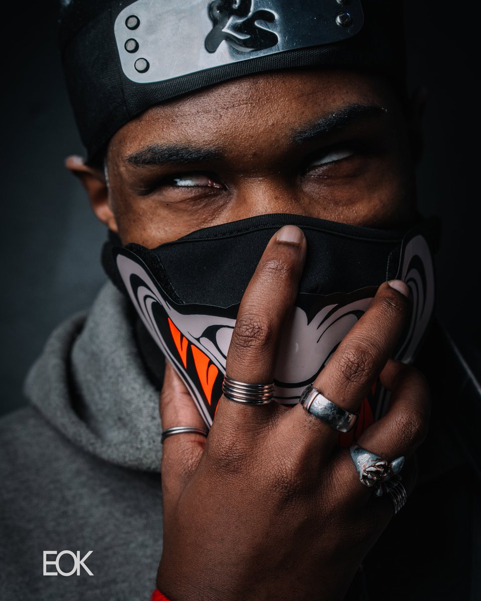 Malik_Nova96's tweet photo. "No Time To Be Anxious."

📸: IG: @eyeofkedarphotography

#omoi #cosplay #omoicosplay #naruto #narutoshippuden #narutocosplay #narutoshippudencosplay #anime #shonenjump #hiddencloudninja #hiddencloudvillage #kumogakure #blackcosplay #blackcosplayer #awa2024 #technchill https://t.co/k4Ft1FVuDT
