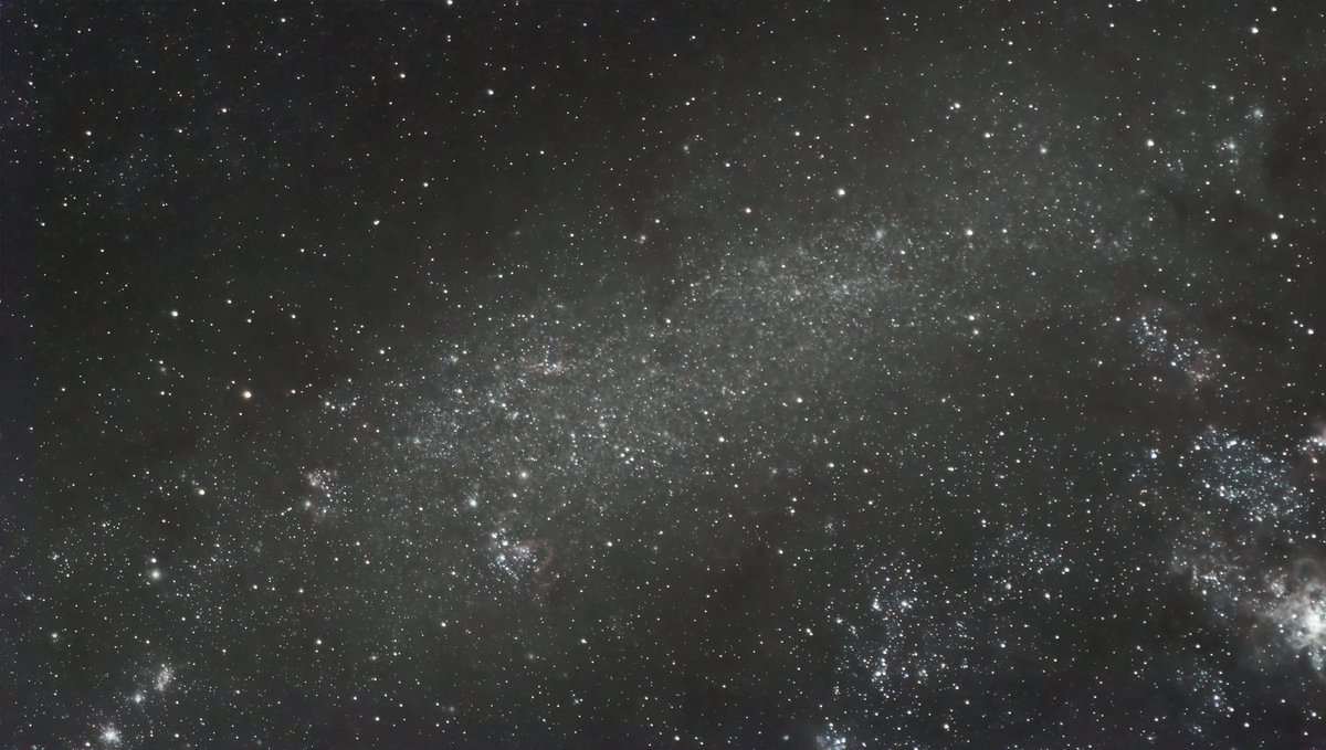 twocrowsdown's tweet photo. I have a lot of learning to do : Larger Magellanic Cloud and Betelgeuse. First attempt last night. #Dwarflab3 https://t.co/l242ancmZu