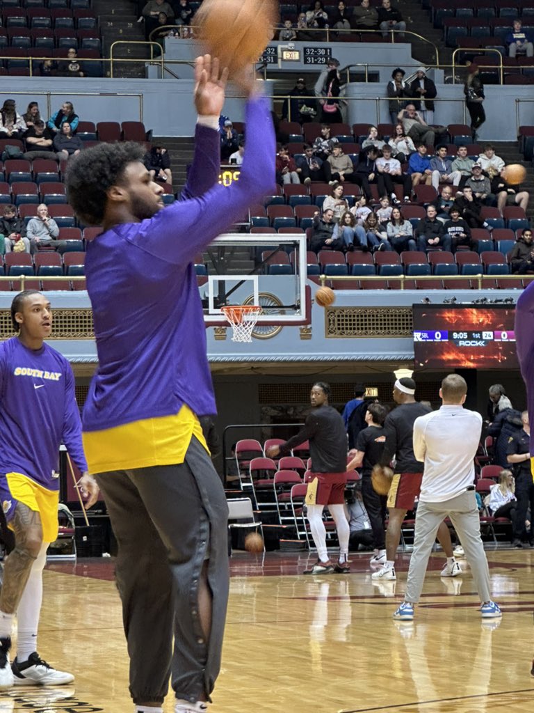 RandySchnell's tweet photo. Bronny James https://t.co/K4Bek3EI5Z