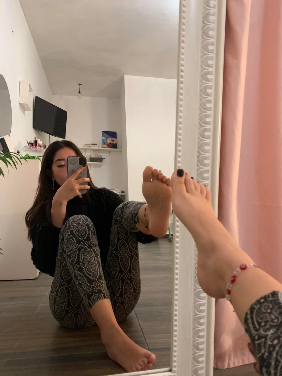 told new bae to send a mirror pic