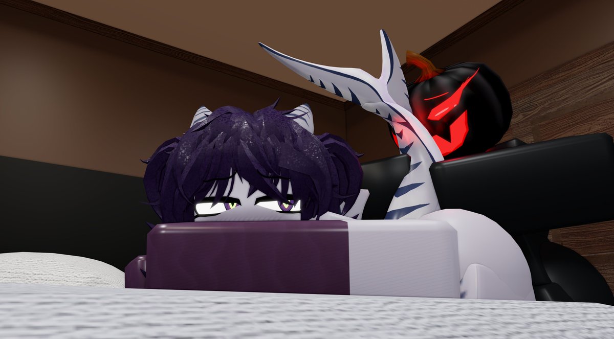 Lampshade🔞 tweet media