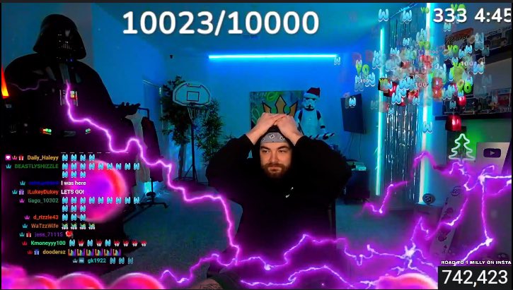 Another milestone, 10,000 subs again for 
<a href="/KingWoolz/">KingWoolz 👑</a> !