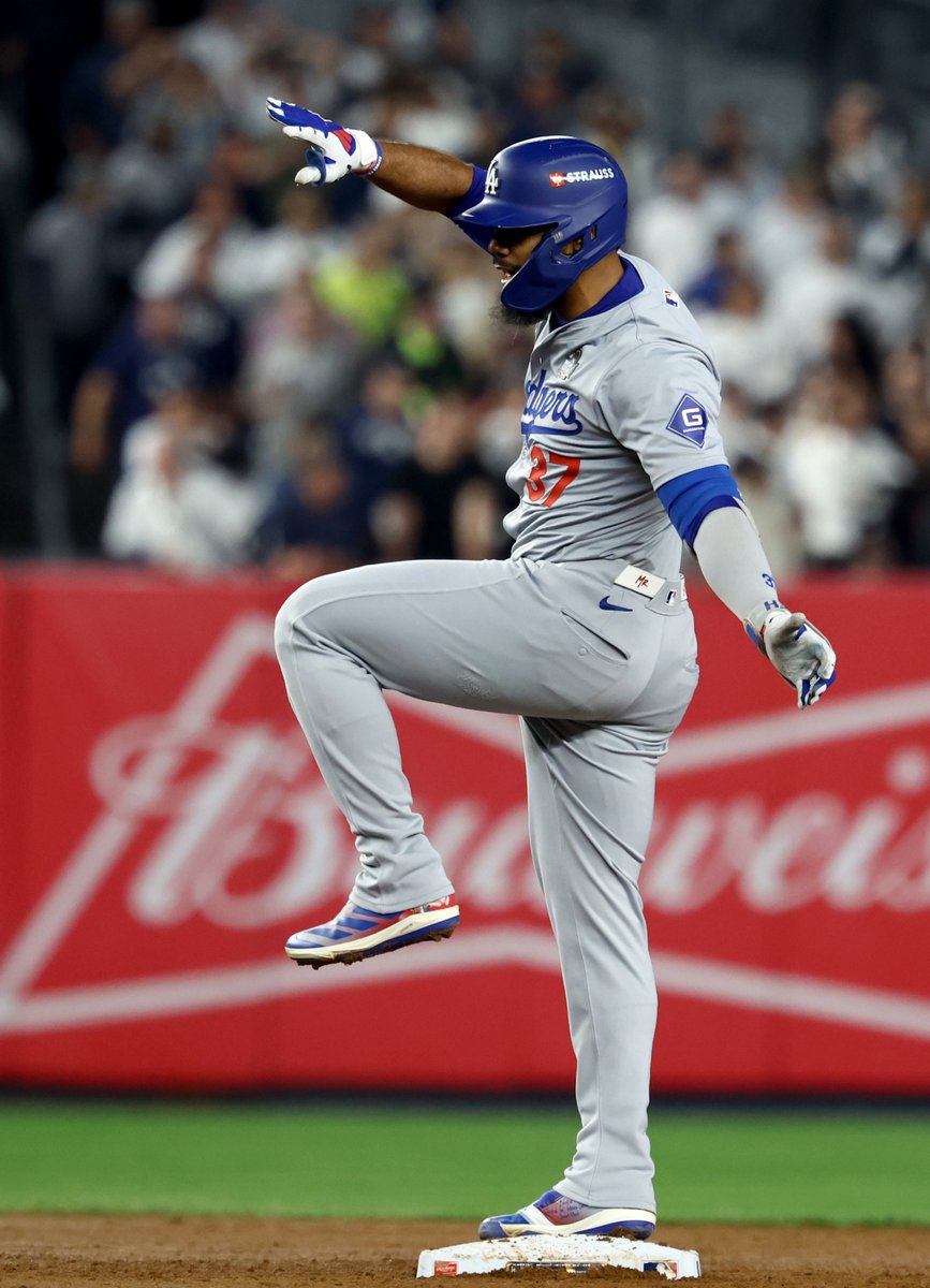 MLB Trade Rumors tweet media