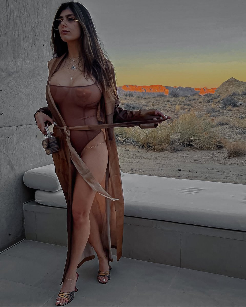 wwndr_'s tweet photo. ᅠᅠ“ godess body. ” https://t.co/Bo5wTrsEKe