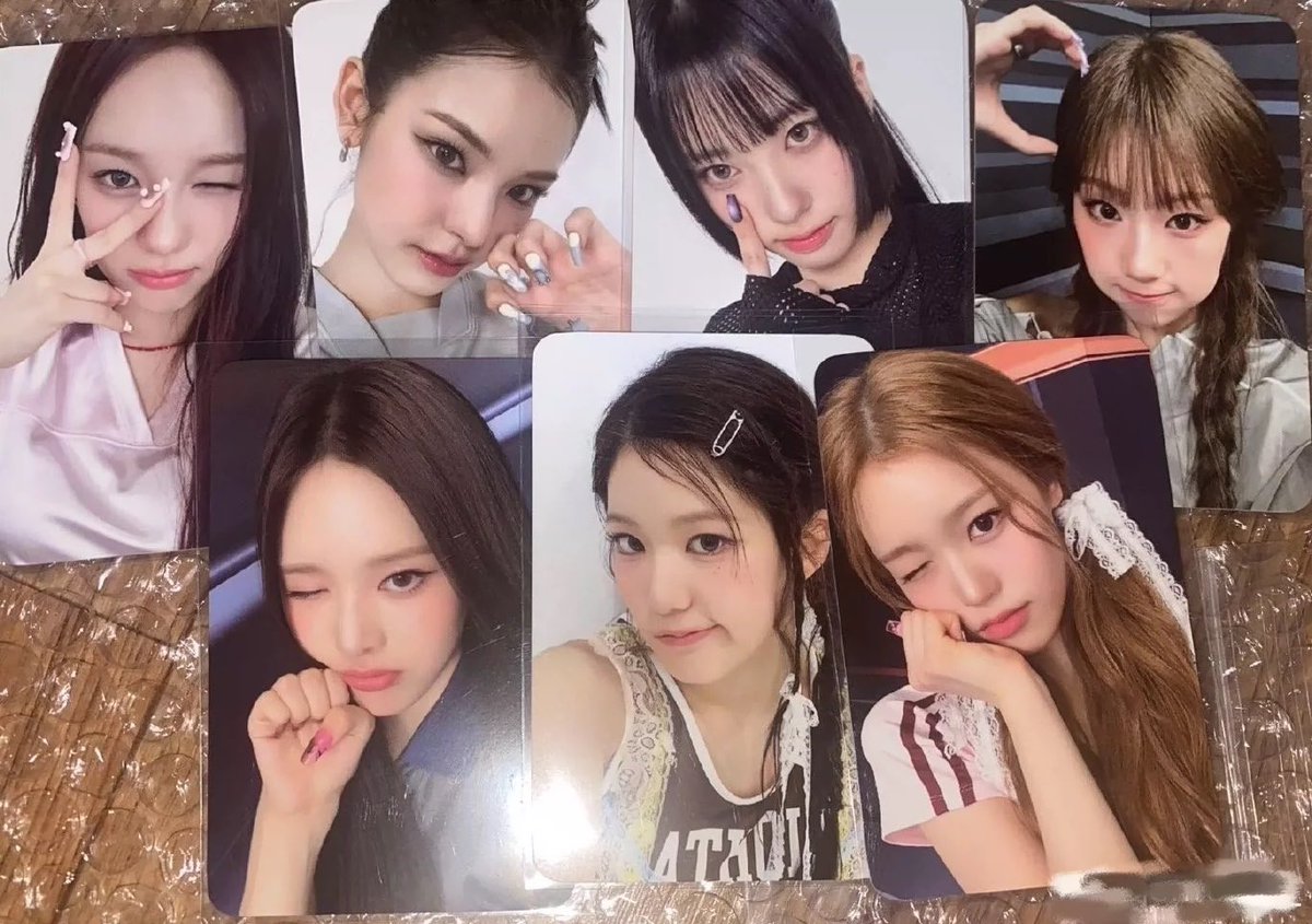 🖤 IZNA 1st Mini Album 'N/a' withmuu video call 2.0 photocard pre