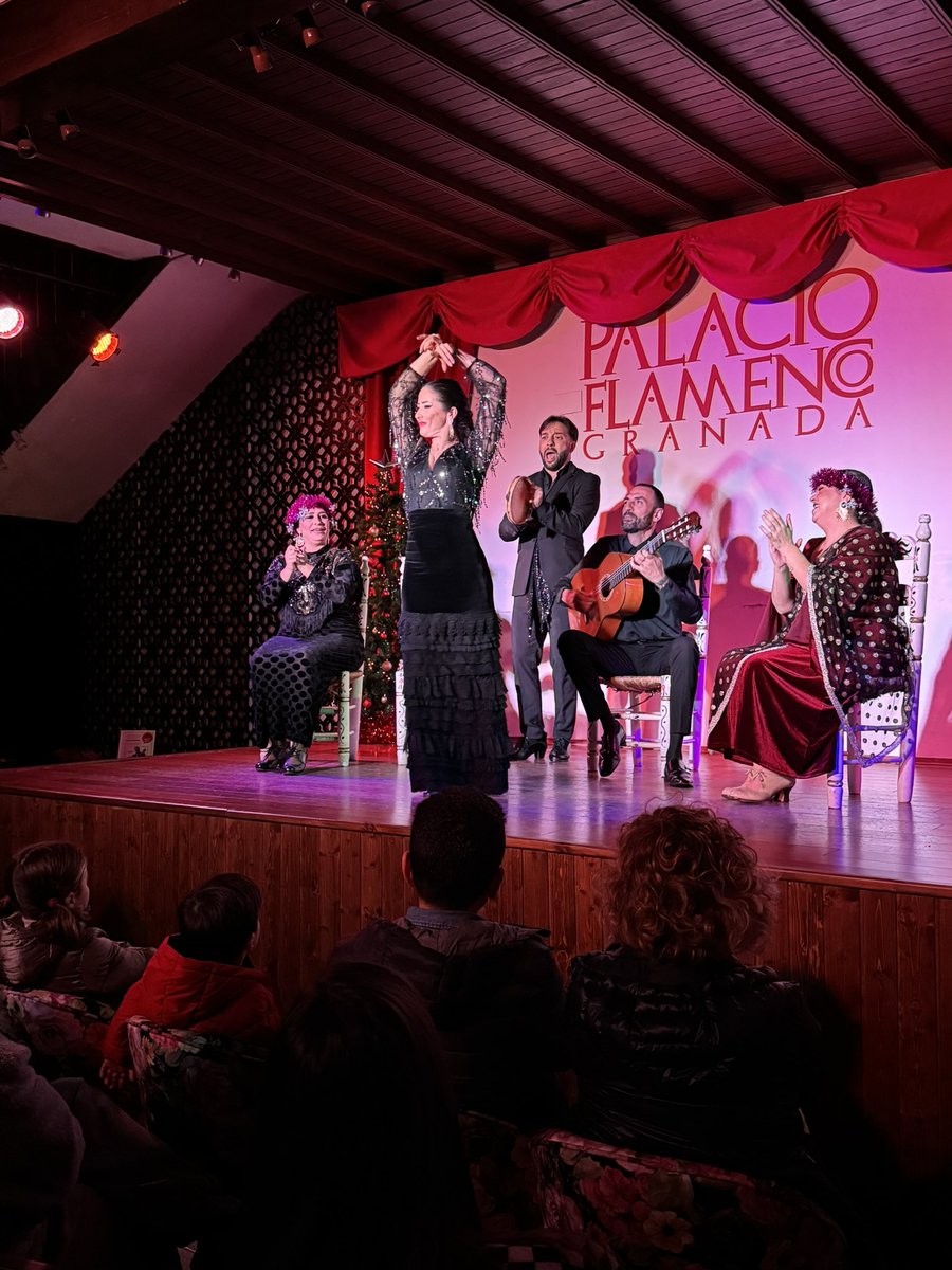 Festejamos la Navidad de la mejor manera 🎄