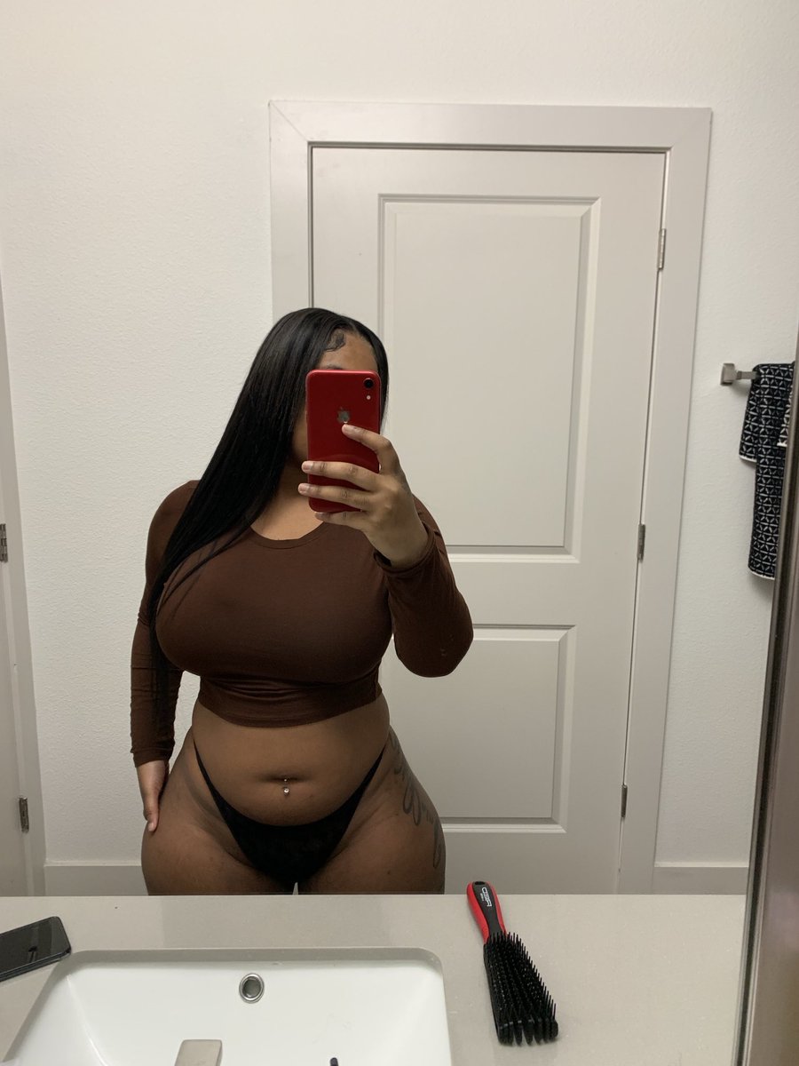 BandmanNay's tweet photo. Thicker than oatmeal fr https://t.co/fW5648gjva