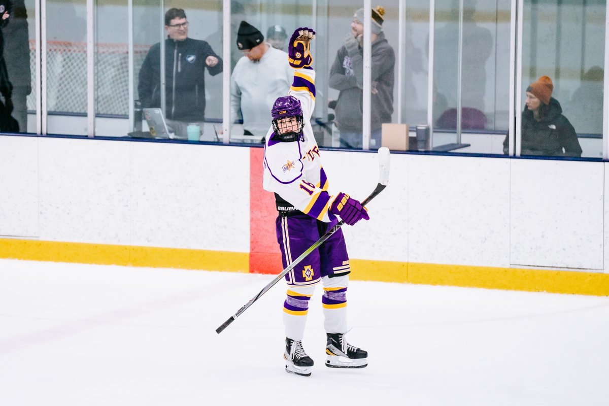 Tradition Holiday Invitational

Final/OT

#5AA Cretin-Derham Hall >  Prior Lake (3-2)

Raiders: Bennett(2), Lippai 
Lakers: Eiter (2)

SOG: 36-12 Raiders