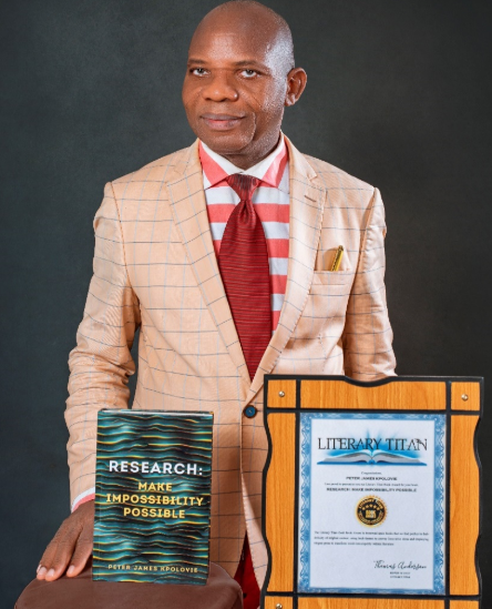 LiteraryTitan's tweet image. Research: Make Impossibility Possible is a practical #manual for aspiring #inventors that lays out a roadmap to help navigate the path from idea to finished product. Why was this an important #book for you to #write?
#WriteLife #nonfiction @kpoloviegmail1
wp.me/p3cyvH-vfF
