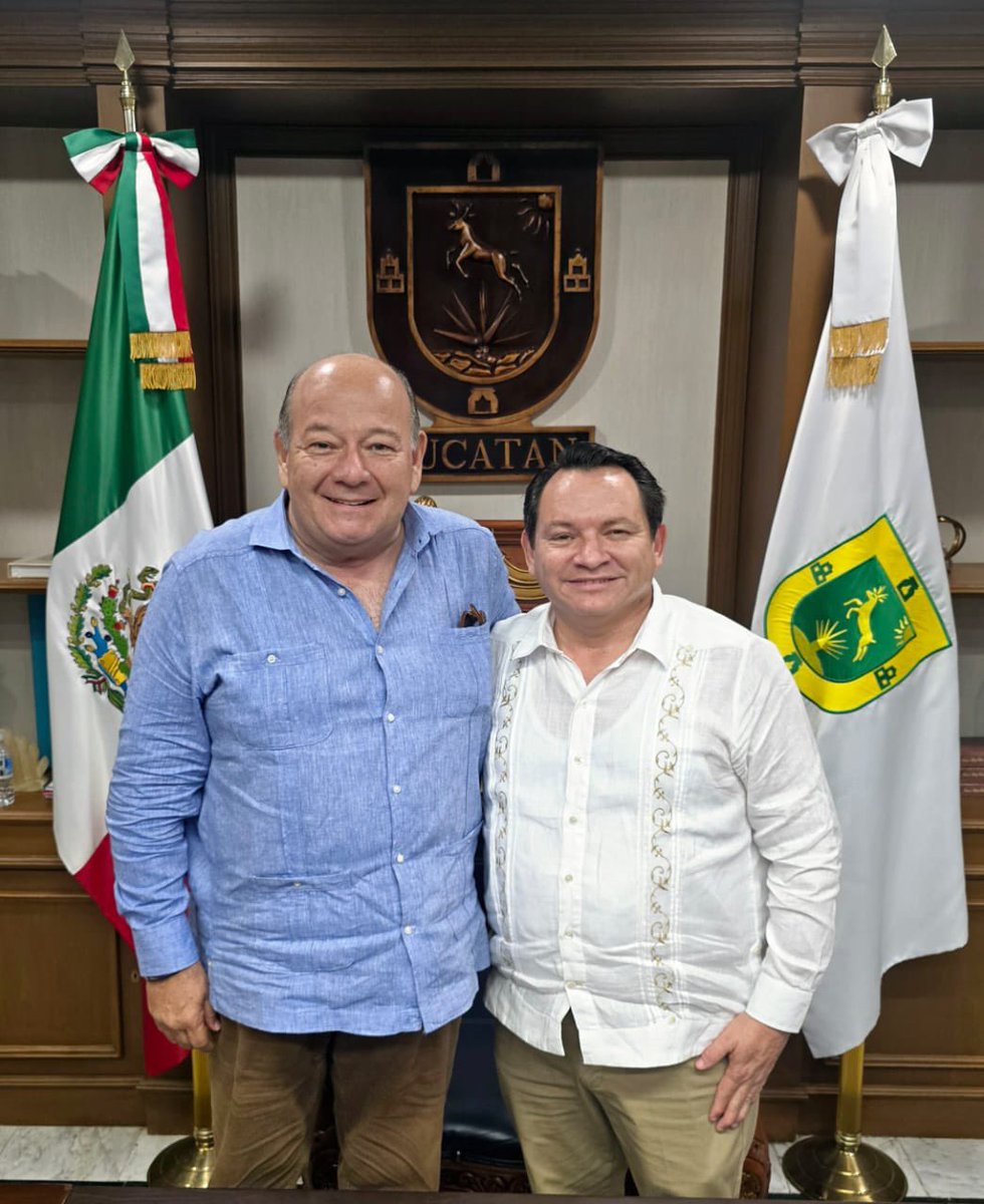 He estado varios días por el bello Yucatan y me da gusto constatar que los propósitos que planteo en campaña Joaquin Huacho Díaz rápidamente los está convirtiendo en realidad . He platicado con el gran espectro de la comunidad Yucateca y en todos escucho respuestas similares en