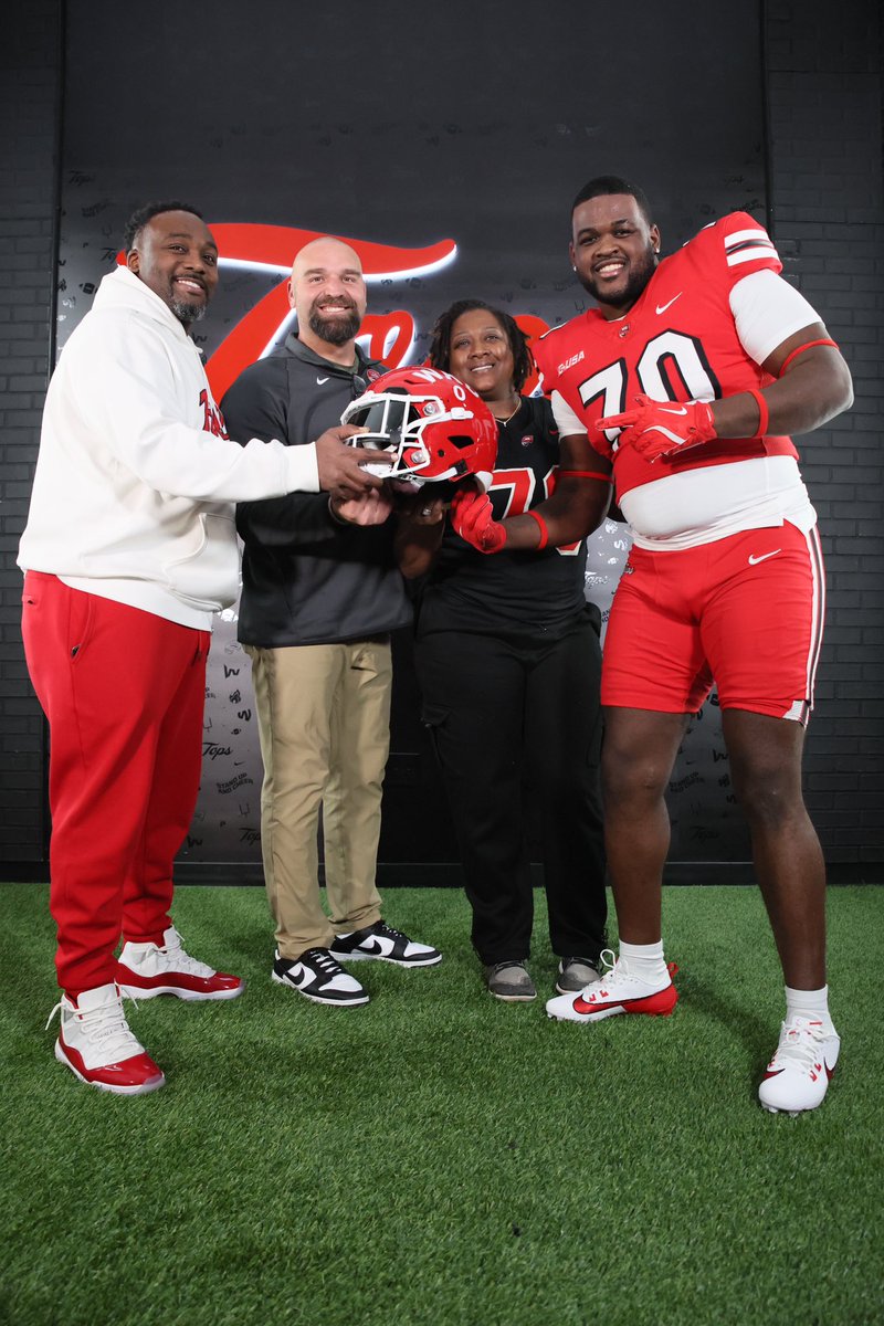 jemeil jackson tweet media