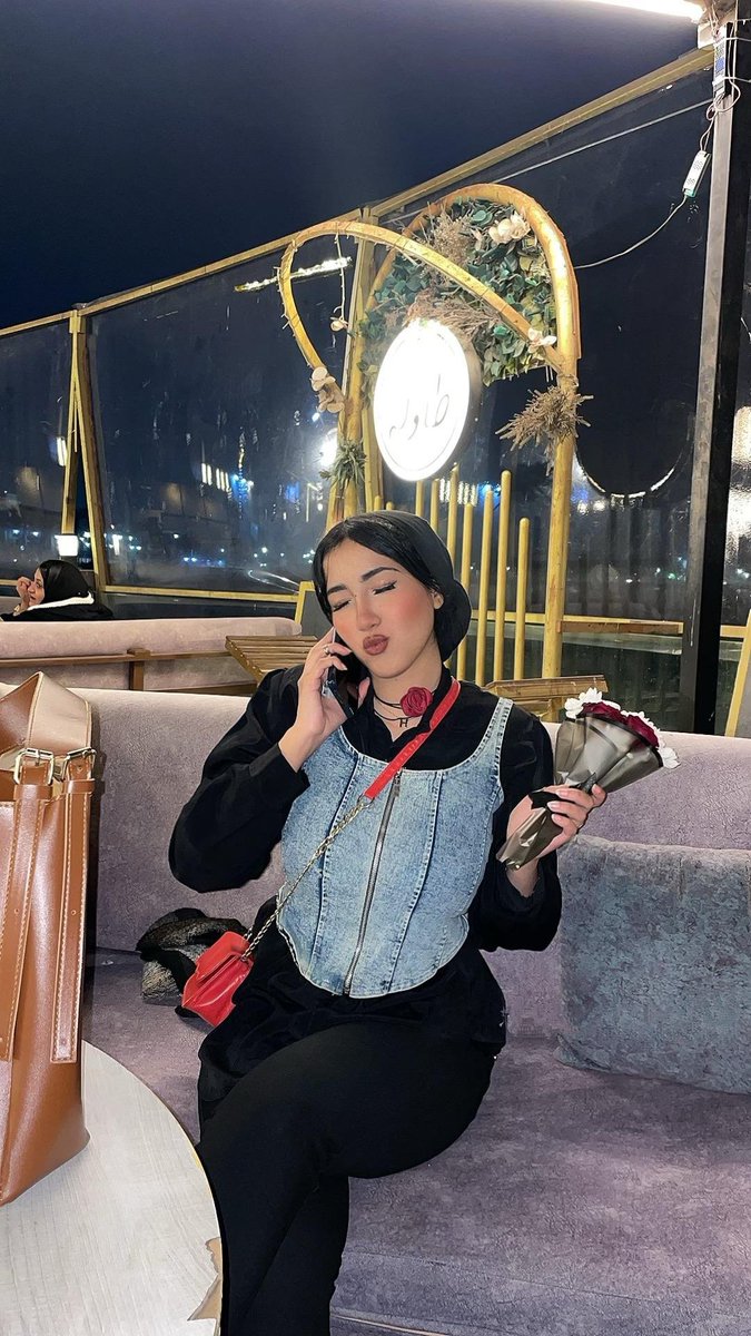 Hindsayed1410's tweet photo. 💋 https://t.co/CPNO0nvuYI