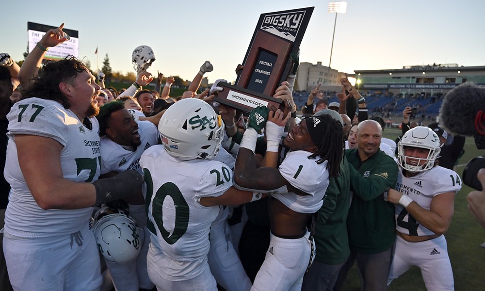 JacksonZStein's tweet photo. I am extremely Blessed to receive a Division 1 offer to Sac State Football. All Glory to God! @coachmurphhh 
@cocfb @CoachICOC @SacHornetsFB @CoachKellyCOC @DlineCoachEd @CoachSethAdam3 @JUCOFFrenzy @JuCoFootballACE @portalgems @Reno818 @DCorbet55 @COCoLinecoach https://t.co/TP79wIrzKB
