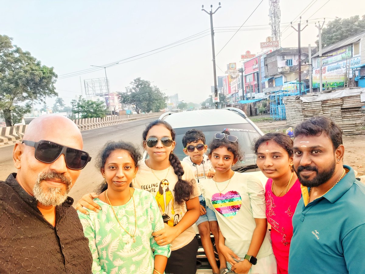 teambala's tweet image. தூத்துக்குடி நோக்கி :) 
#LongDrive #familytime