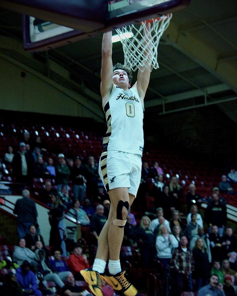 Horace Hawks Boys' Basketball (@horacehoops) on Twitter photo Hawks go 2-0 vs a physical Becker MN team at the Granite City Classic in Saint Cloud.
Cole for forgot the belt tonight, but <a href="/CarterEvanson08/">carterevanson0</a> is the recipient of the #EAT belt for his EFFORT on the court, and being a great TEAMMATE off the floor tonight. Hawks go 2-0 vs a physical Becker MN team at the Granite City Classic in Saint Cloud.
Cole for forgot the belt tonight, but <a href="/CarterEvanson08/">carterevanson0</a> is the recipient of the #EAT belt for his EFFORT on the court, and being a great TEAMMATE off the floor tonight.
