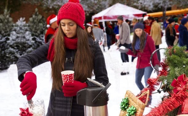 Previously on the vampire diaries.🎄