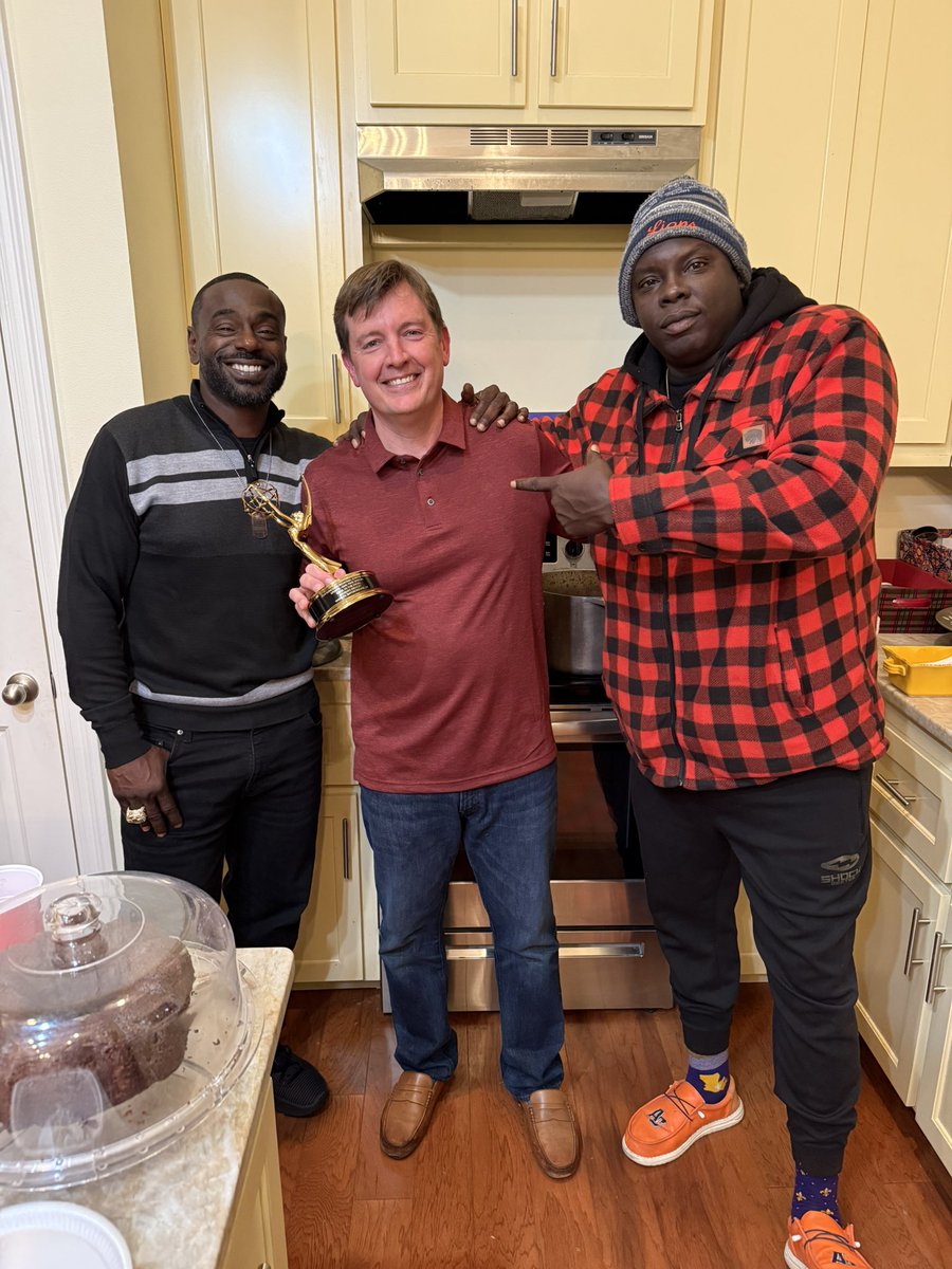 Red Rock & Blue tweet media