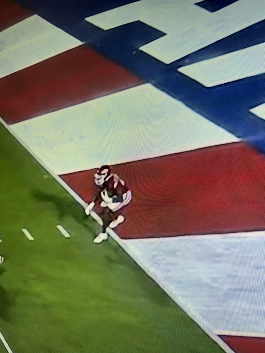 lepards's tweet photo. Safety? @RedRaiderSports https://t.co/hVu3MBIpD1