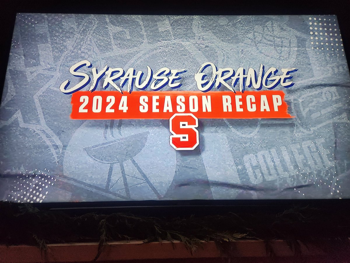 You had one job, <a href="/FOXSports/">FOX Sports</a> graphic design guy.