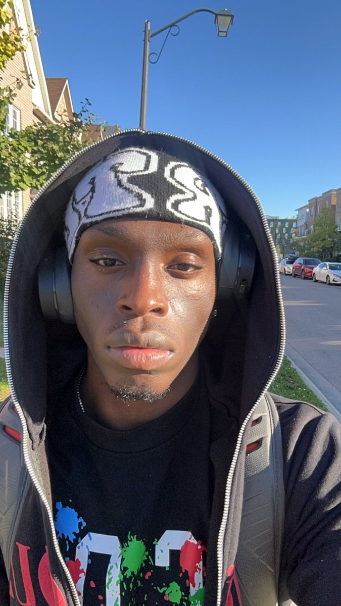 osa🪐 tweet media