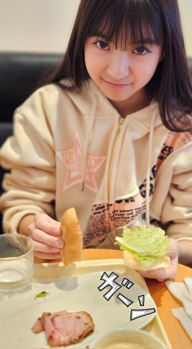 Twitterのコスプレ画像31