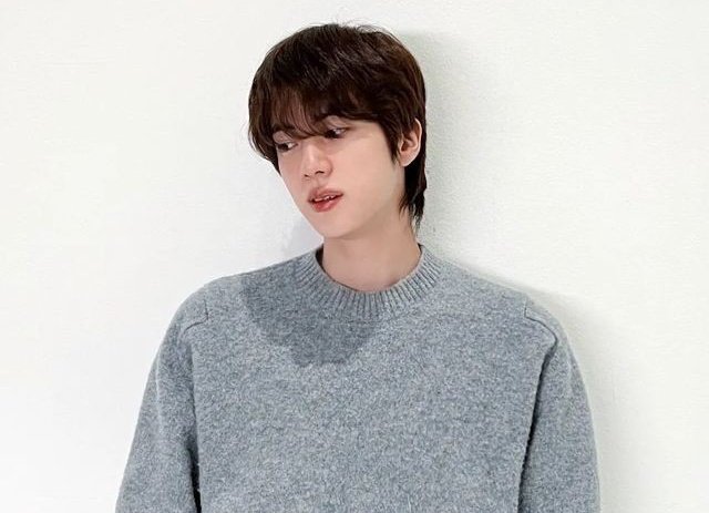 caramelkive's tweet photo. Paketaxo 🔥💙 #taejin #vjin au

En donde Seokjin quiere comprarle paquetaxos a Taehyung sin saber que este no vendía específicamente la botana. https://t.co/UdRMAK5puQ