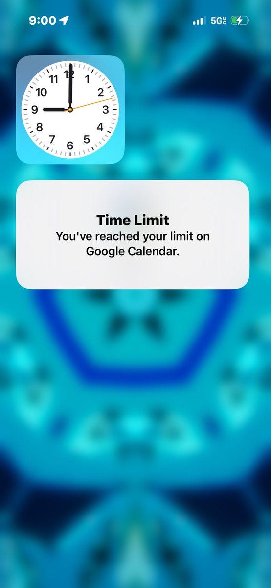 Vesper100's tweet photo. Prioritizing #sleep and good #health in the new year. Who is with me?
#screentimelimit https://t.co/dI81o6DyTM