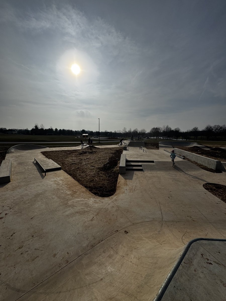 ‎‏ﱞdev¡n tweet media