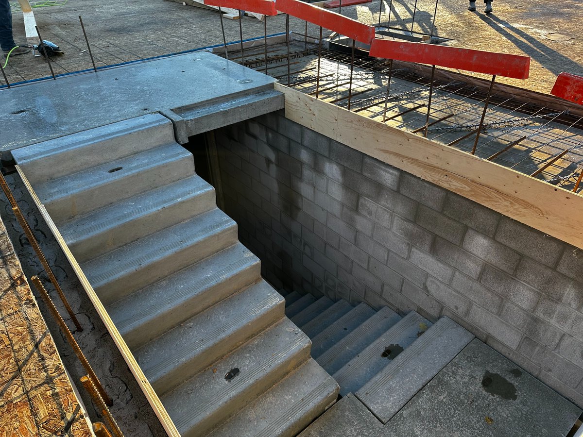 BFP_Engineering's tweet image. 2024 in pictures-2 #happyholidays #merrychristmas #happynewyear #structuralengineering #consultingengineers #canada #peterboroughontario #localpeterboroughbusiness