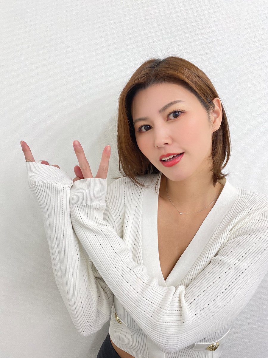 ＼4/8woman写真展12日目／

残りあと2日‼️
14時〜会場にいます✨
きってねー😊

【恵比寿弘重ギャラリー】
東京都渋谷区恵比寿南2-10-4

https://t.co/hh4mZ0udAw https://t.co/CooGNY60cV