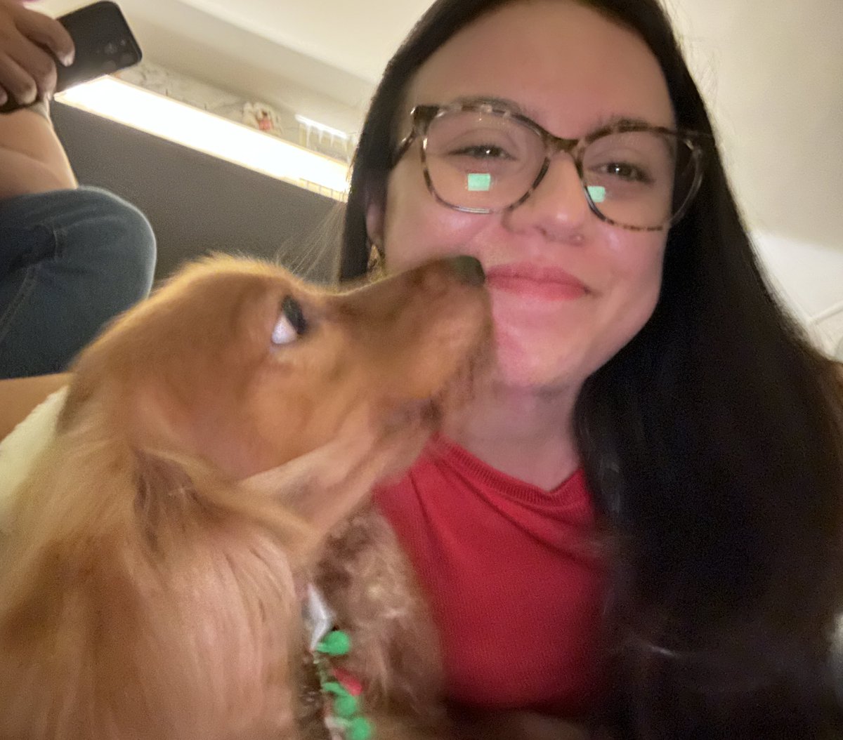 Danielaarnedog's tweet photo. Feliz Navidad 🎄♥️ + un besito de Doky ✨ https://t.co/JGThZzB34n