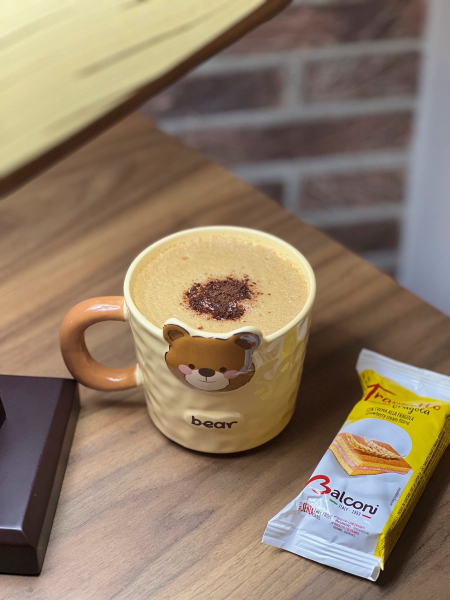 Halima960's tweet photo. It’s all about coffee https://t.co/x6HW2VowbK