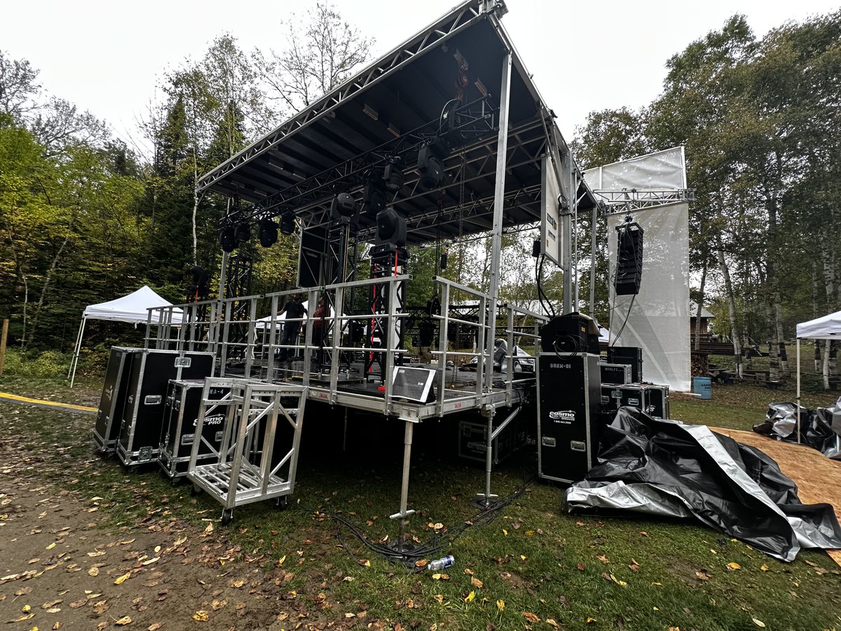 BFP_Engineering's tweet image. 2024 in pictures-3 #happyholidays #merrychristmas #happynewyear #structuralengineering #consultingengineers #canada #peterboroughontario #localpeterboroughbusiness