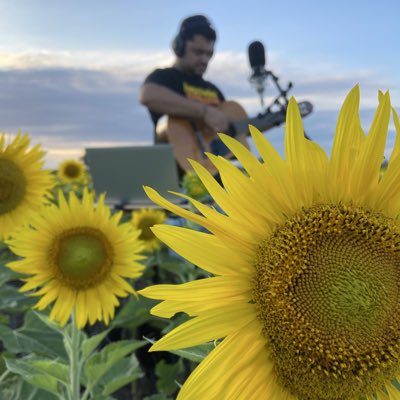 maxivilchez's tweet photo. #NuevaFotoDePerfil https://t.co/cN9LiTQ8WP