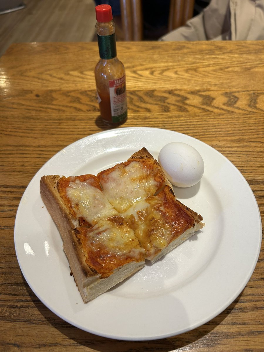 0engame's tweet image. おはよう御座います(｀・∀・´)！
今日はお休みなのでモーニング🍞

そして、これを食べながら「反撃のゴブリン」っていうスマホゲームをやってます📱

（朝起きて今日からやり始めた）

真面目にこれは、よく出来てますわぁ🤔

URLとかは、引用させてもらっている@Enter_Base さんのポストを見てね🎵