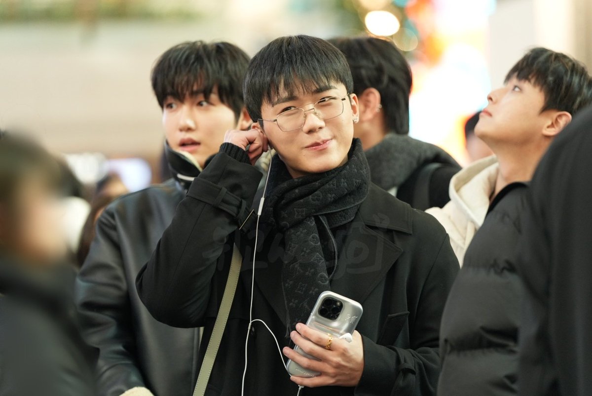 241228 ICN 출국 #종형 Preview

종형이🖤