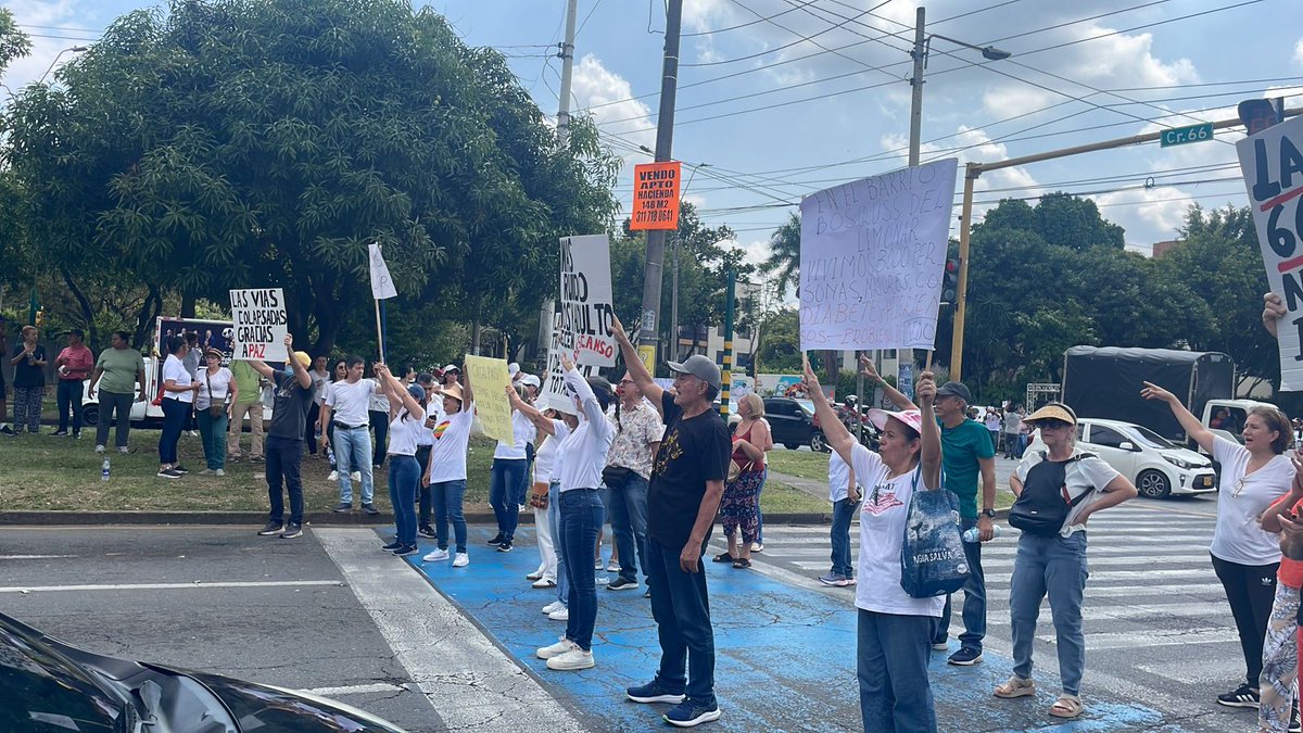 El cierre de la carpa de la 66 es un logro significativo para la ciudad. En éste momento la comunidad que padeció el flagelo de tantas inclemencias durante más de dos años tendrán por fin las noches de tranquilidad que fueron arrebatadas.Cali necesita orden y compromiso ciudadano