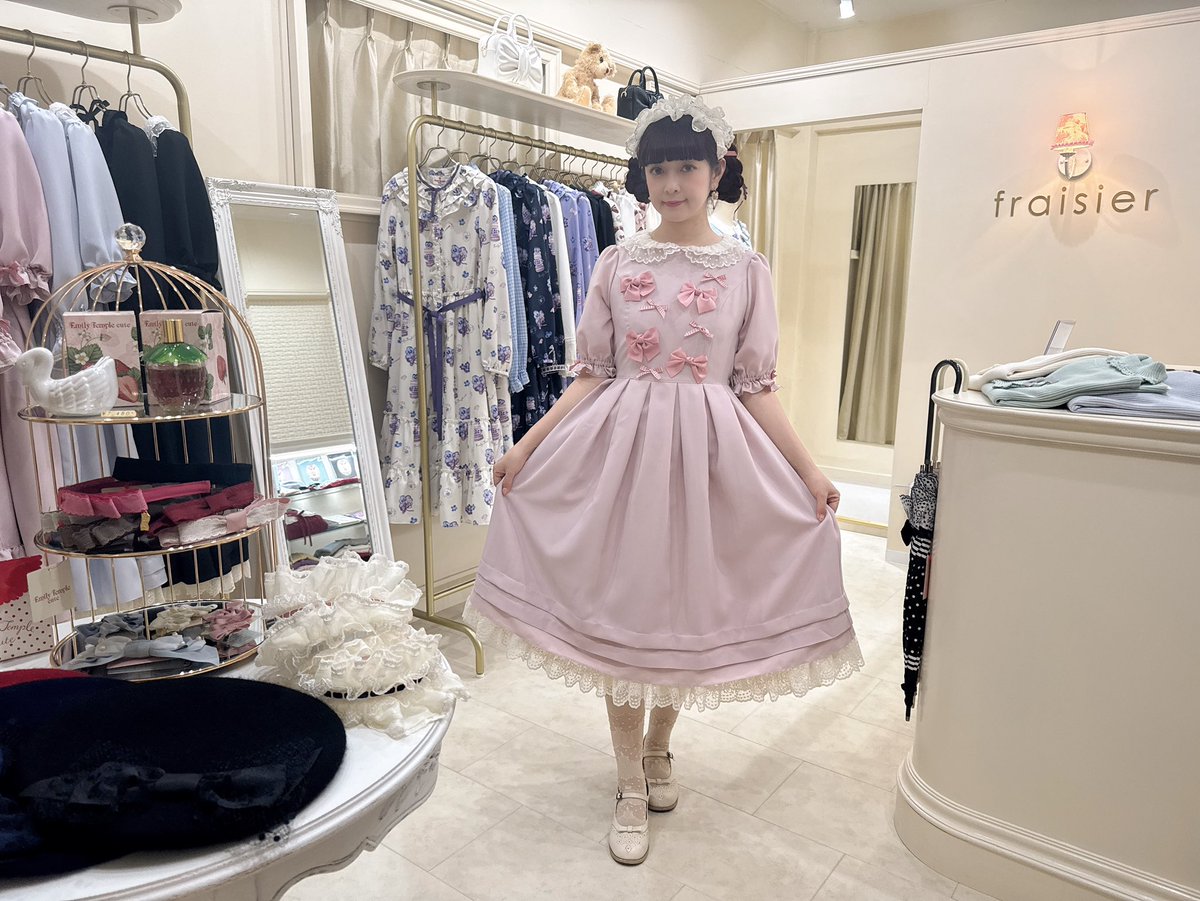 Melody BasKet♡青木美沙子 リボン　うさぎワンピース 本日はMelody BasKetさんコラボのロマンティックリボンワンピース