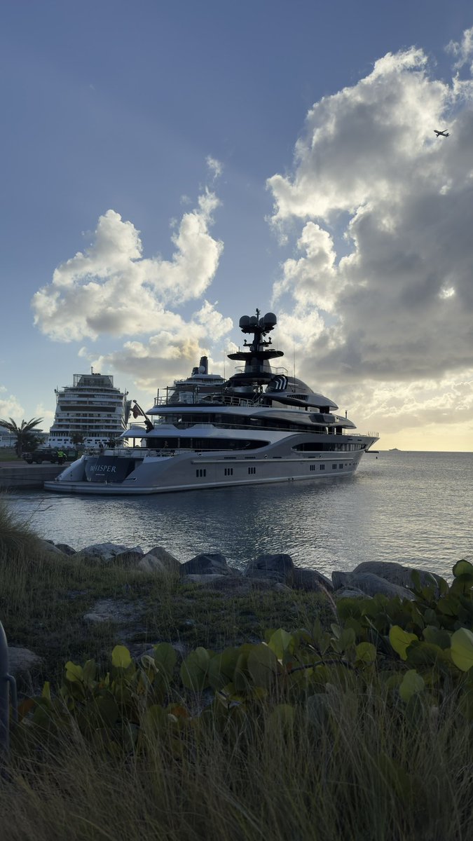 accountableable's tweet image. Business is BOOMING this week feeling extra generous 😈